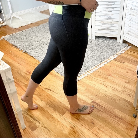 KYODAN | Ultra Soft Cropped Legging Pant - Picture 3 of 7